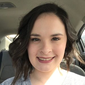 Meet your Posher, Kelsey